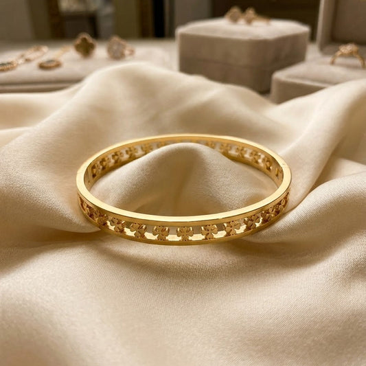 Gold Clover Cutout Bangle Bracelet